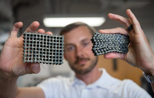 Material that "thinks" engineered by Penn State and Air Force scientists